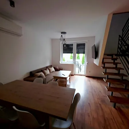 Kier Dom Blizniak 7-osobowy Ze Strefa Basenowa W Miejscowosci Niedaleko Zatoru I Energylandii Apartman *